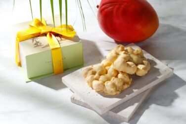 limited time mango macadamia nut chocolates yokohama 01