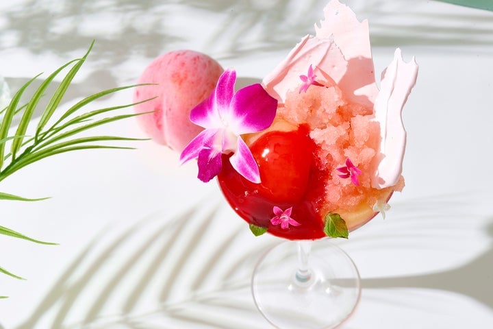 Luxurious Peach and Mango Parfaits Arrive in Tokyo for Summer – photo 10