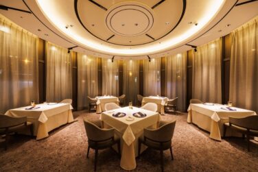 luxury auberge stay hotel metropolitan edmont tokyo 01