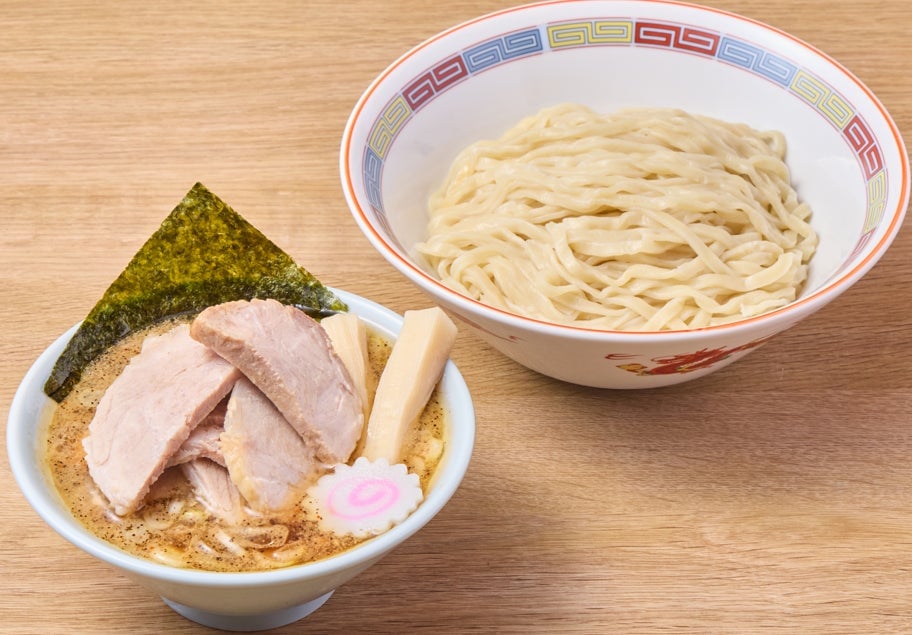 New Tsukemen Restaurant 'Kyurin' Opens in Tokyo's Ochanomizu Station