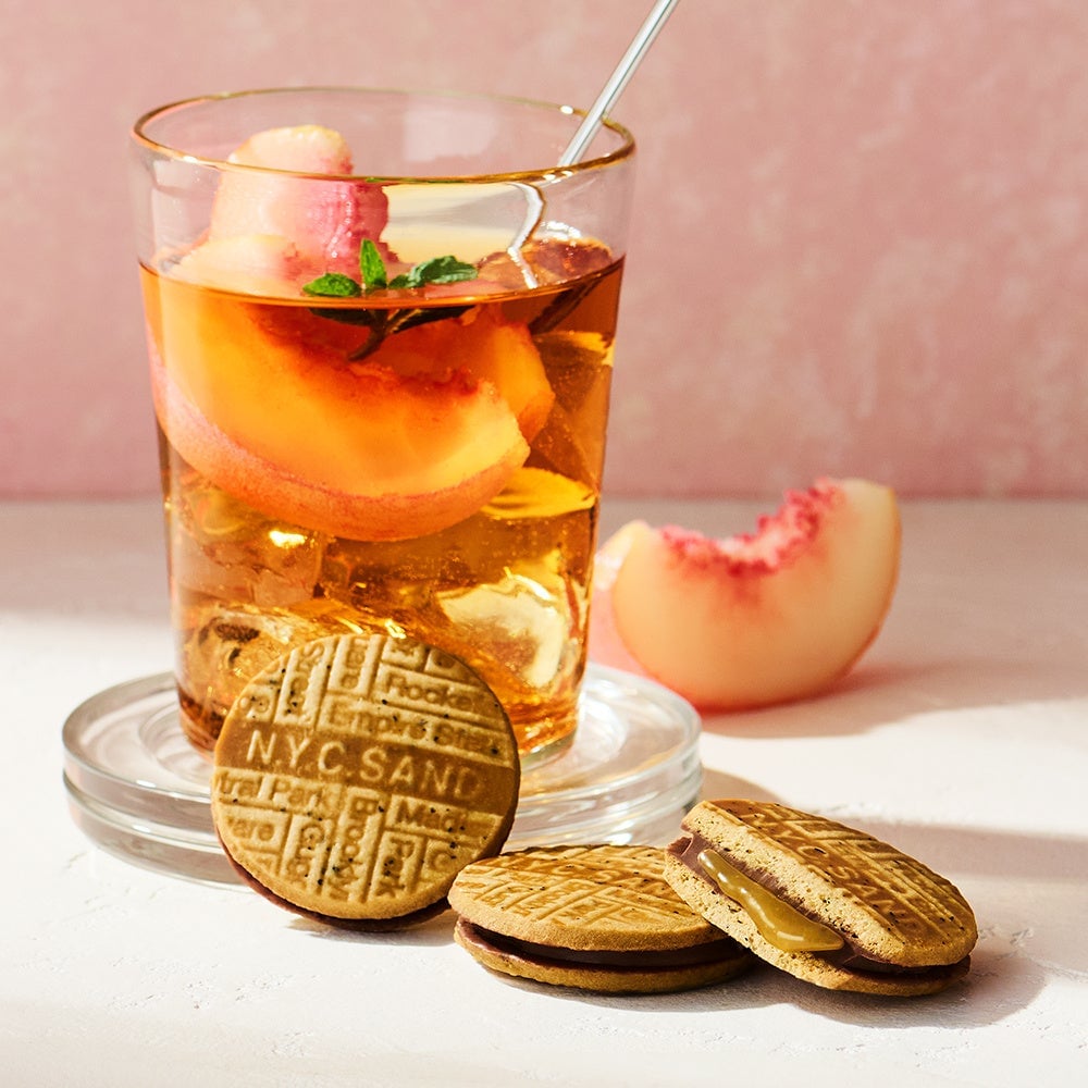 N.Y.C.SAND Introduces New Peach Tea Caramel Sandwich in Tokyo