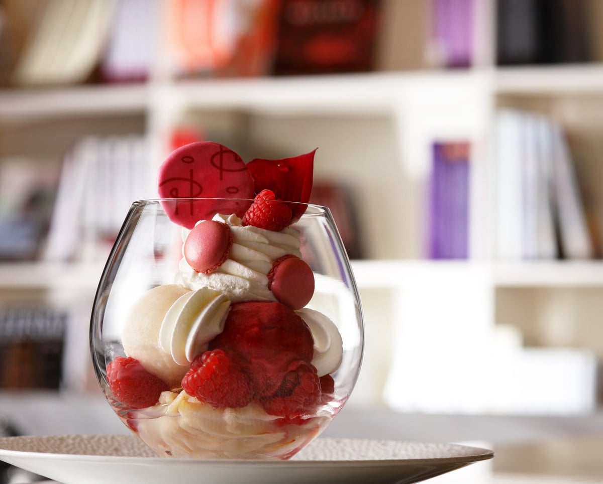 New Desserts Unveiled at Pierre Hermé Paris in Aoyama – photo 4