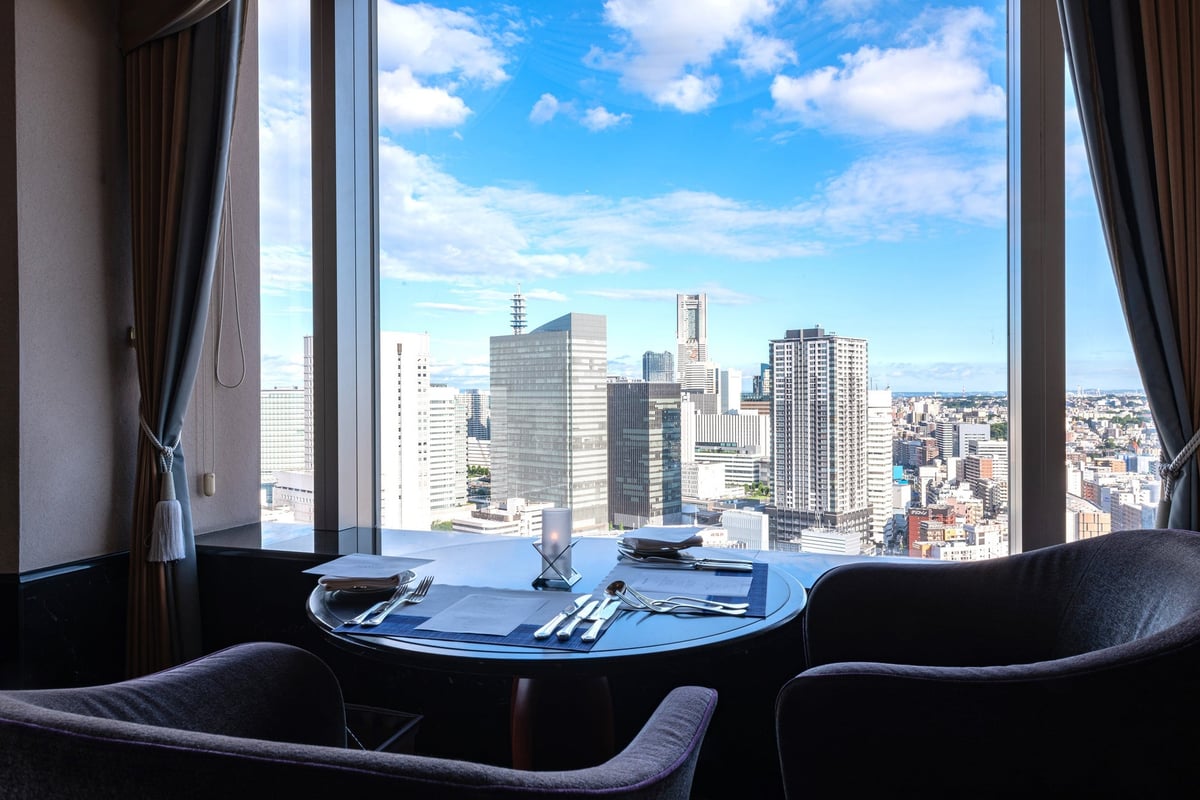 Peach and Mango Afternoon Tea with Panoramic Yokohama Views – photo 3