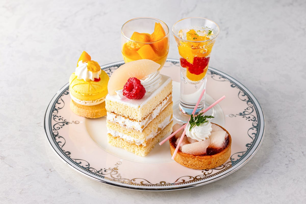 Peach and Mango Afternoon Tea with Panoramic Yokohama Views – photo 4