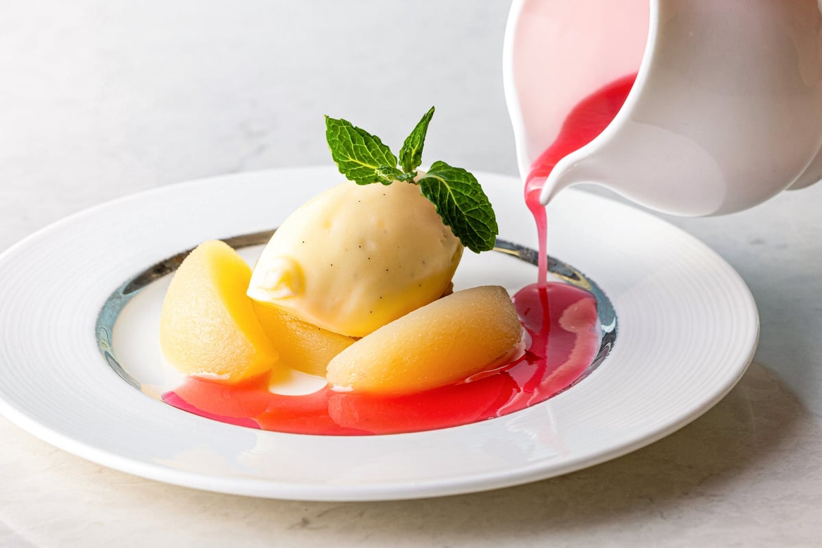 Peach and Mango Afternoon Tea with Panoramic Yokohama Views – photo 8