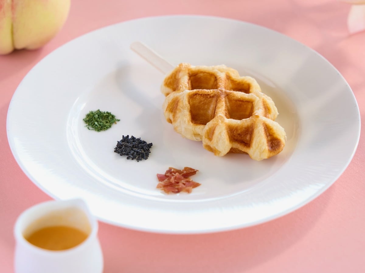 Warm Dish from the Select Menu (Croiffle and Galette Bar)