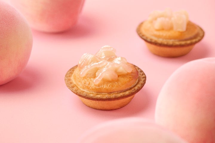 BAKE CHEESE TART Peach Yogurt-Style Cheese Tart in Japan From July 1