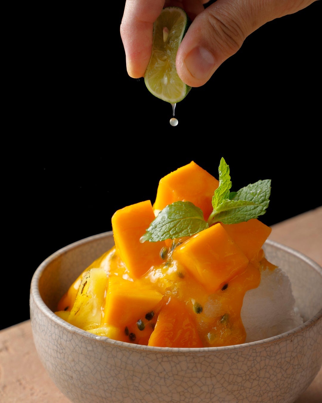 Fruit shaved ice 'Ka-Kou' is a delightful treat for fruit lovers.