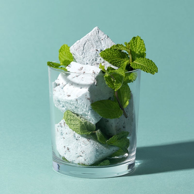 Chill it for an enhanced minty flavor! MALLOW CHOCOLATE×MINT / Homemade Marshmallow Chocolate Mint — ¥800 (tax included ¥864).