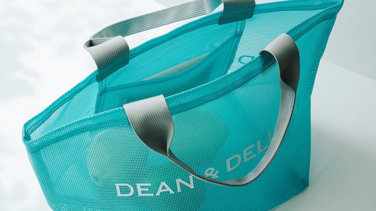 DEAN & DELUCA Turquoise Mesh Tote Bags in Tokyo from June 16