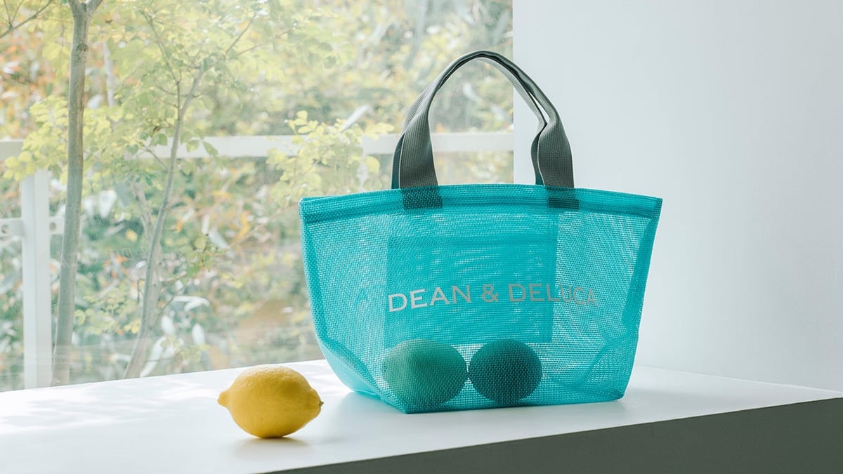 DEAN & DELUCA Turquoise Mesh Tote Bags in Tokyo from June 16