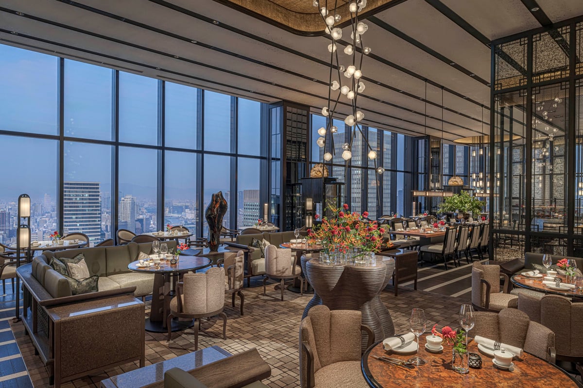 Signature Cantonese restaurant 'Jiang-Nan Chun' interior