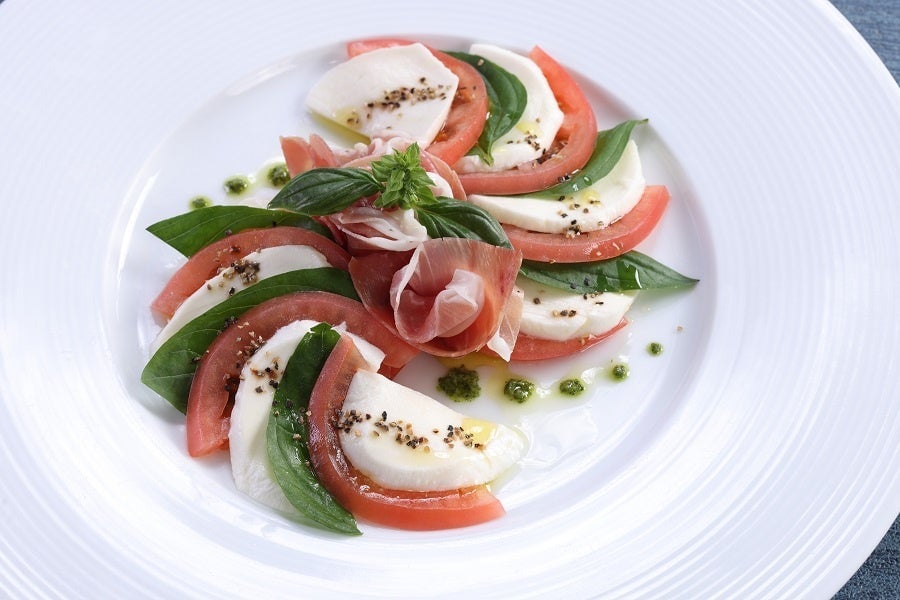Caprese with Hokkaido Mozzarella Cheese and Prosciutto