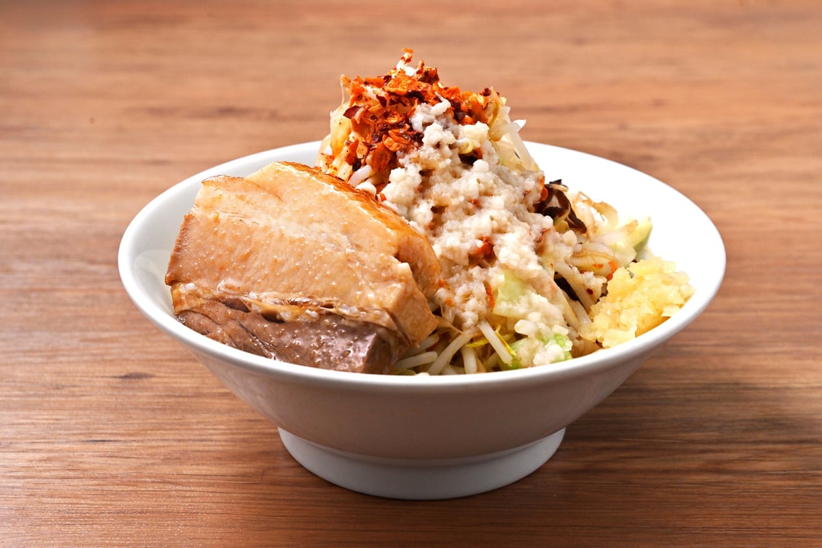 Jigemon Champon's New Jigerou Abura Soba in Tokyo from July 1