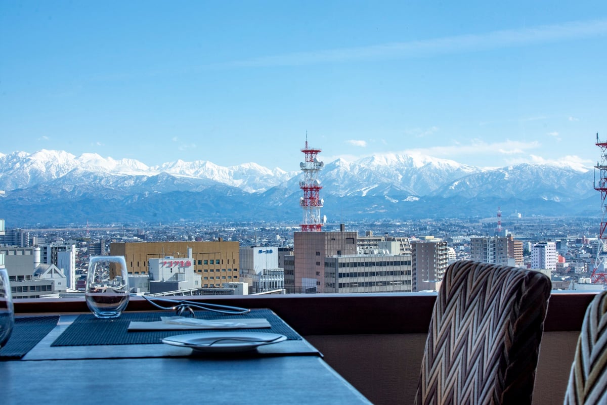Luxurious Afternoon Tea at Toyama Excel Hotel Tokyu Featuring Shine Muscat and Kuromoji from July 1