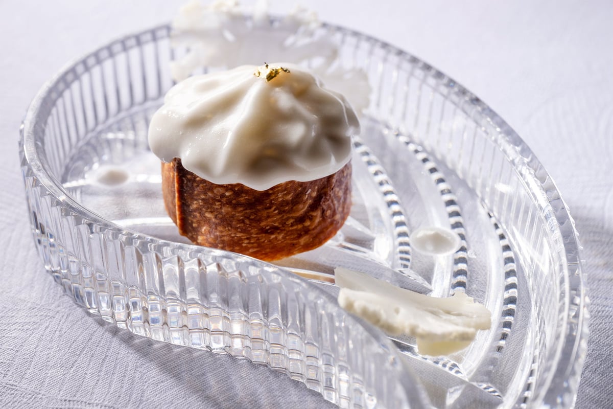 Marie Antoinette Style Collaboration Course at Yokohama Grand Intercontinental Hotel From August 1