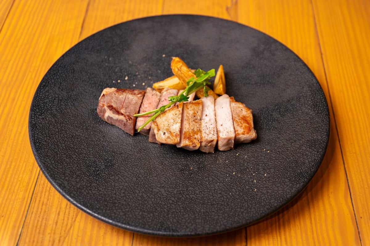 Meat Winery All-You-Can-Eat Steak Plan in Akihabara from June 11