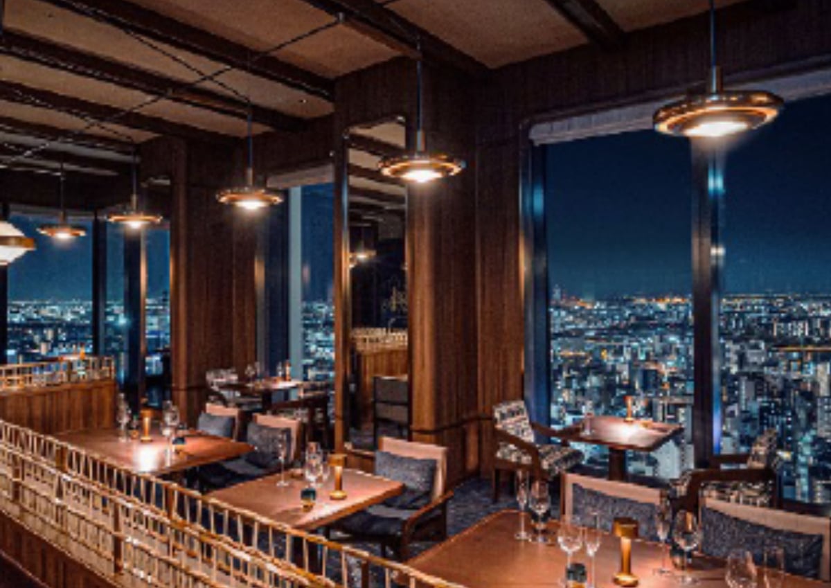 KUNSEI Offers a Panoramic View of Osaka from 135m Above Ground
