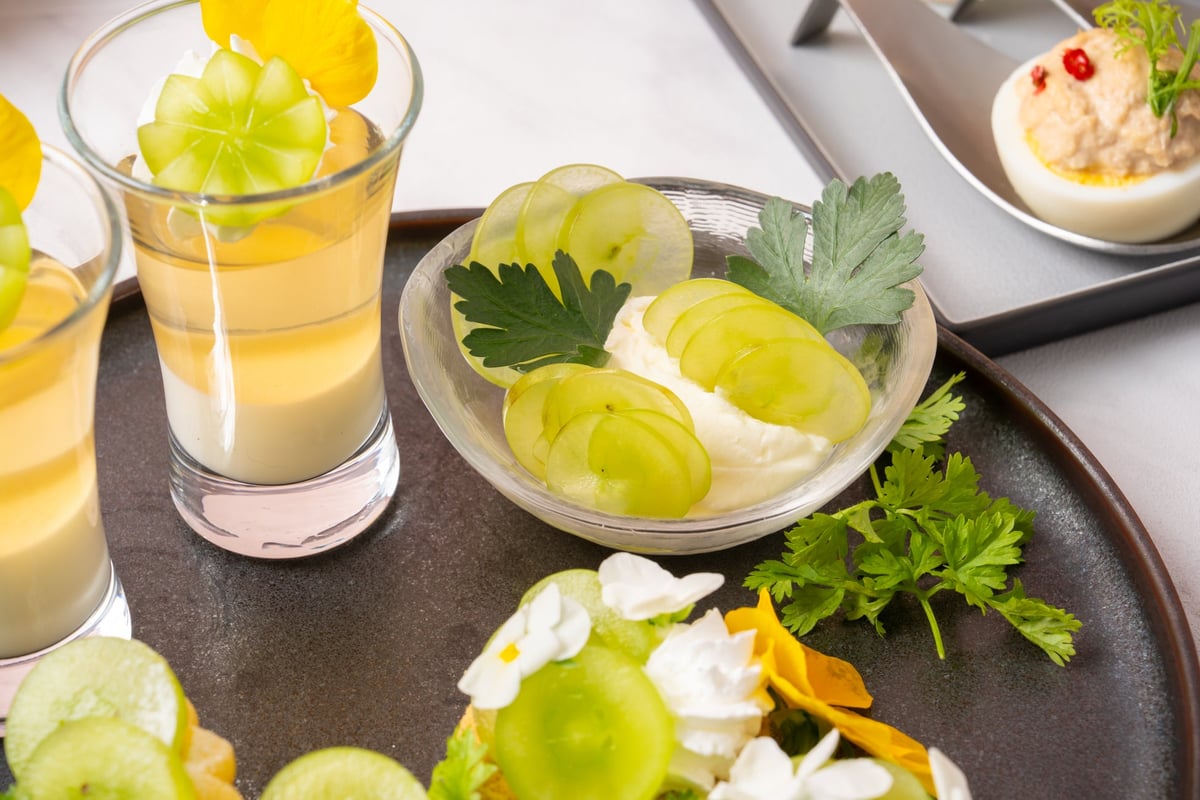 Peach and Shine Muscat Afternoon Tea at Nagoya's The Living Room with SKY BAR From July 1 – photo 4