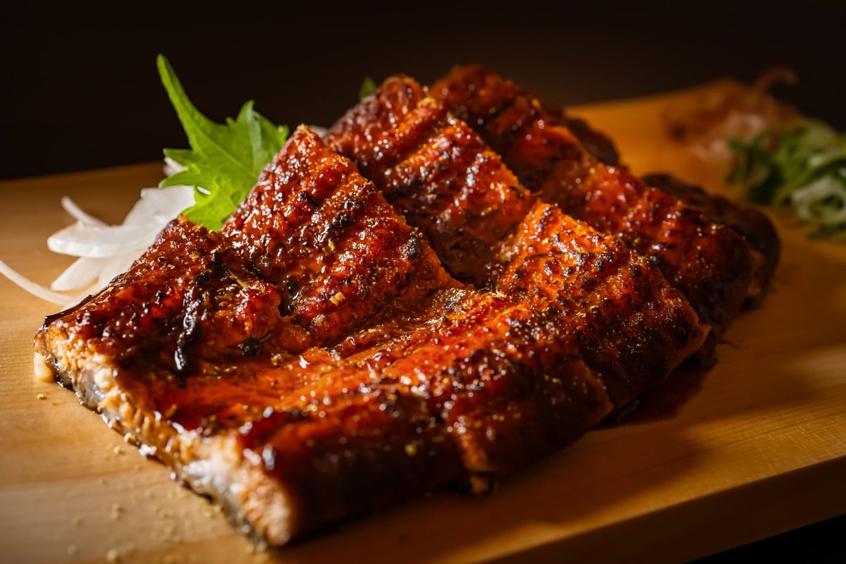 Grilled eel with straw - 3,630 yen