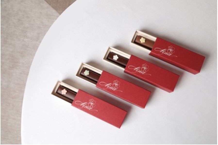 Bar Chocolat (Single Bar) Gift Box — ¥1,000 (tax included)