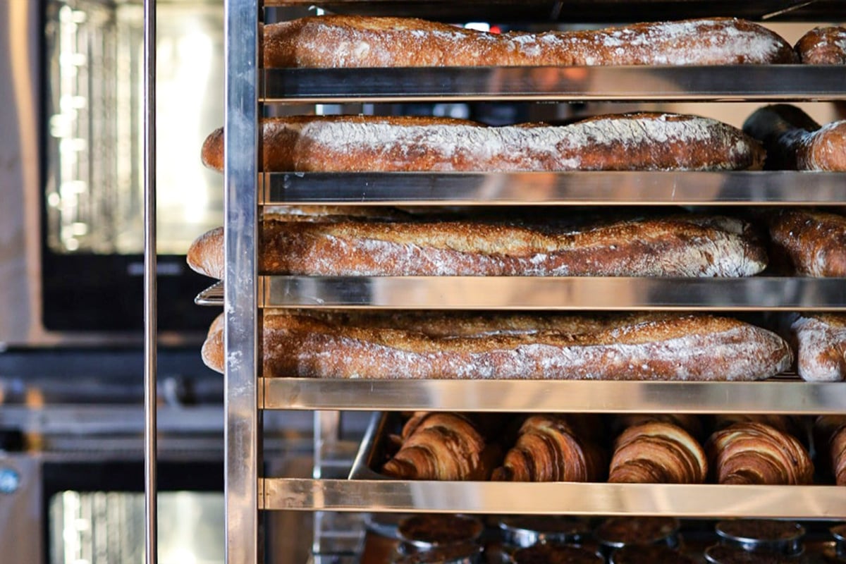 PARKSTAND Coffee & Bakery Opens in Kiyosumi Shirakawa with Pet-Friendly Terrace from June June 20