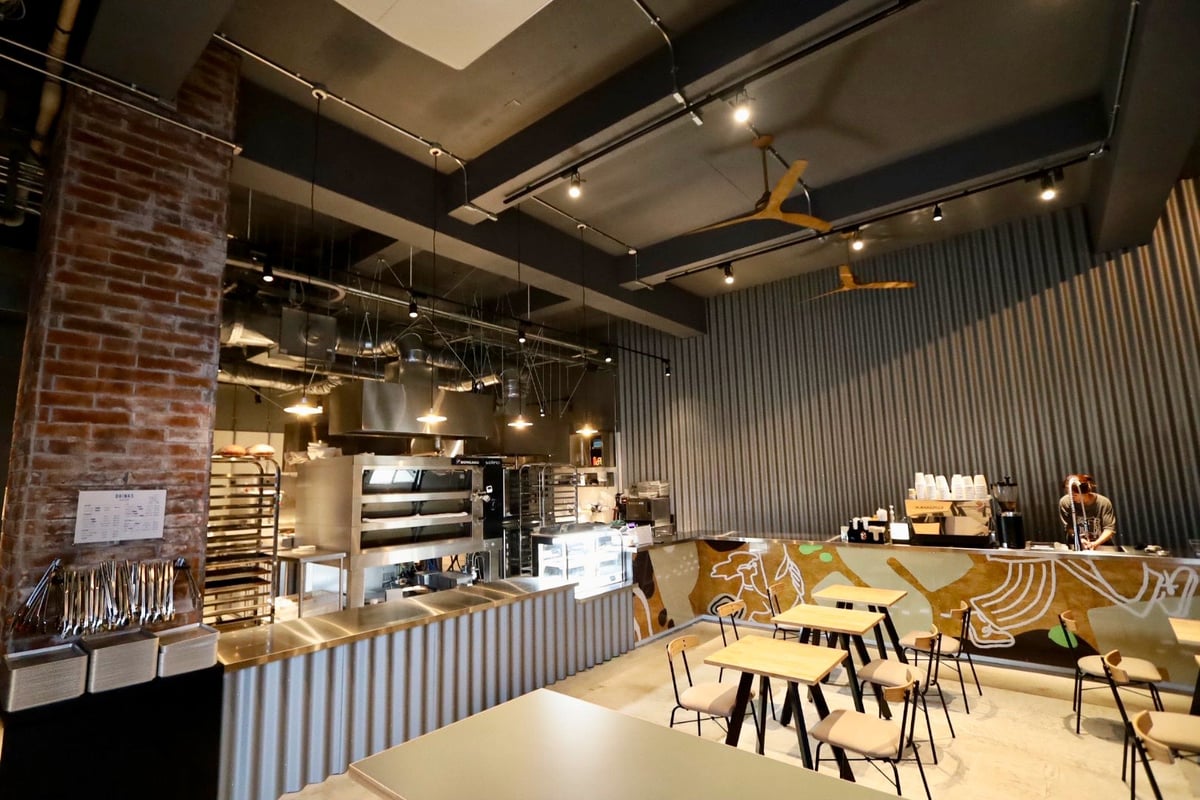 PARKSTAND Coffee & Bakery Opens in Kiyosumi Shirakawa with Pet-Friendly Terrace from June June 20
