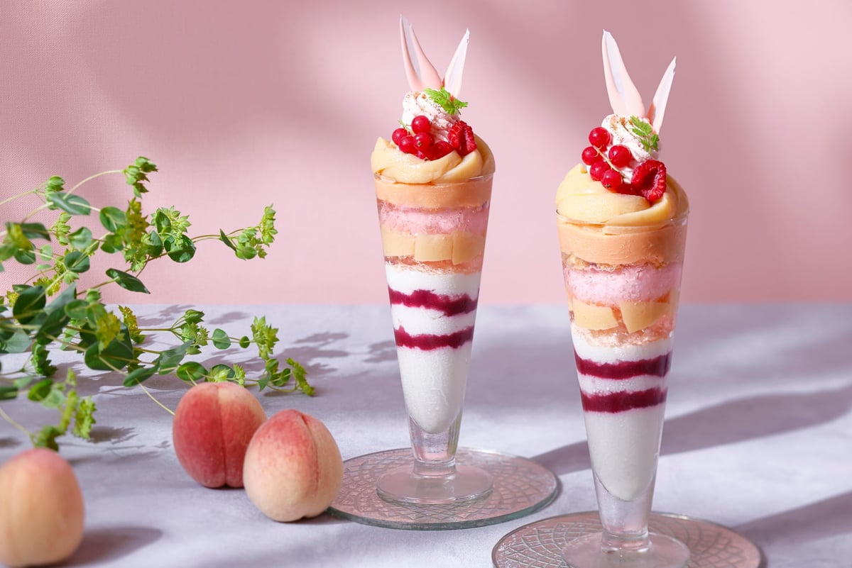 The Lobby Cafe 'Melting Peach Reward Parfait' Image