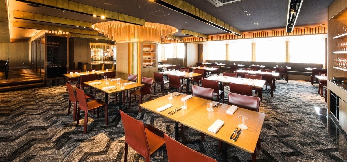 Table seating area