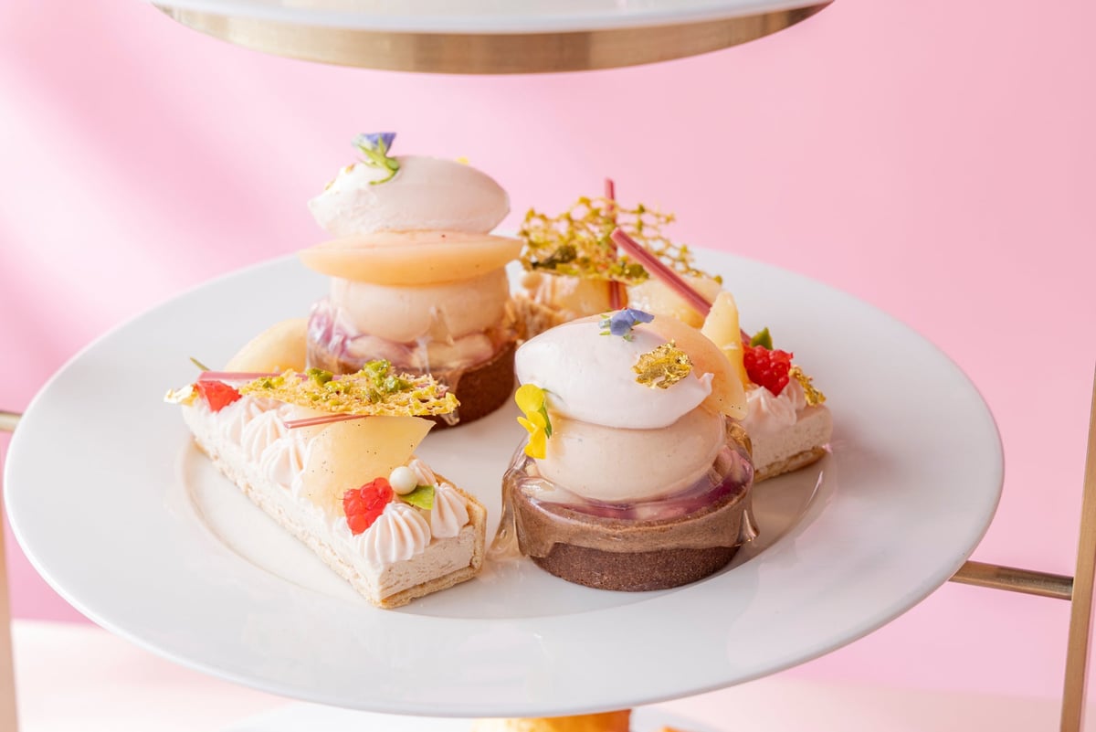 Peach & Tea Selection Afternoon Tea at Strings Hotel Tokyo from July 1 – photo 3