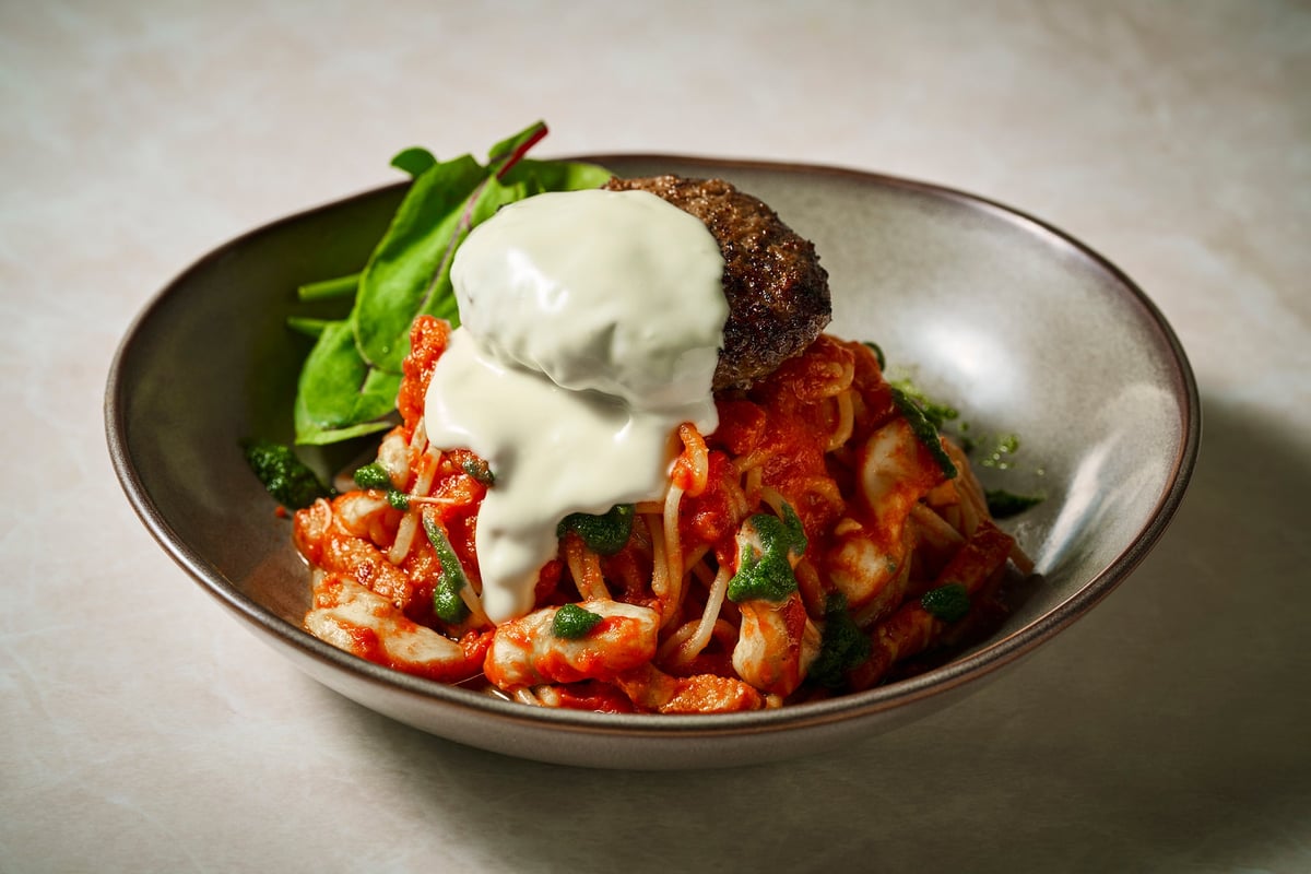 PISOLA's Ultimate Wagyu Beef Hamburger Pasta with Mascarpone Cheese in Japan From July 1