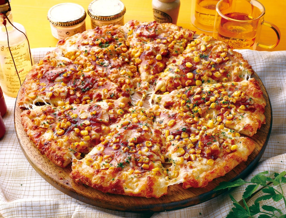 PIZZA-LA Launches Hokkaido Sweet Corn & Teriyaki Mayo Pizza in Tokyo From June 10