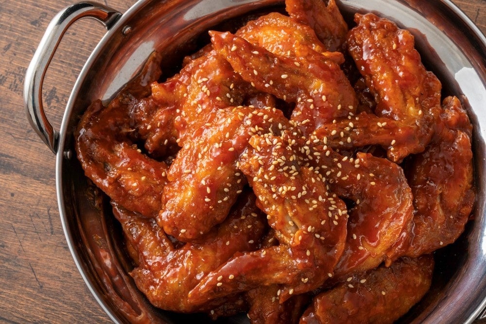 Yangnyeom Chicken (available for dinner and weekend/holiday lunch)