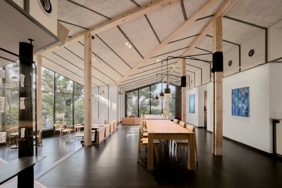 Starbucks Cafe & Art Gallery Opens in Yanaka, Tokyo March 28