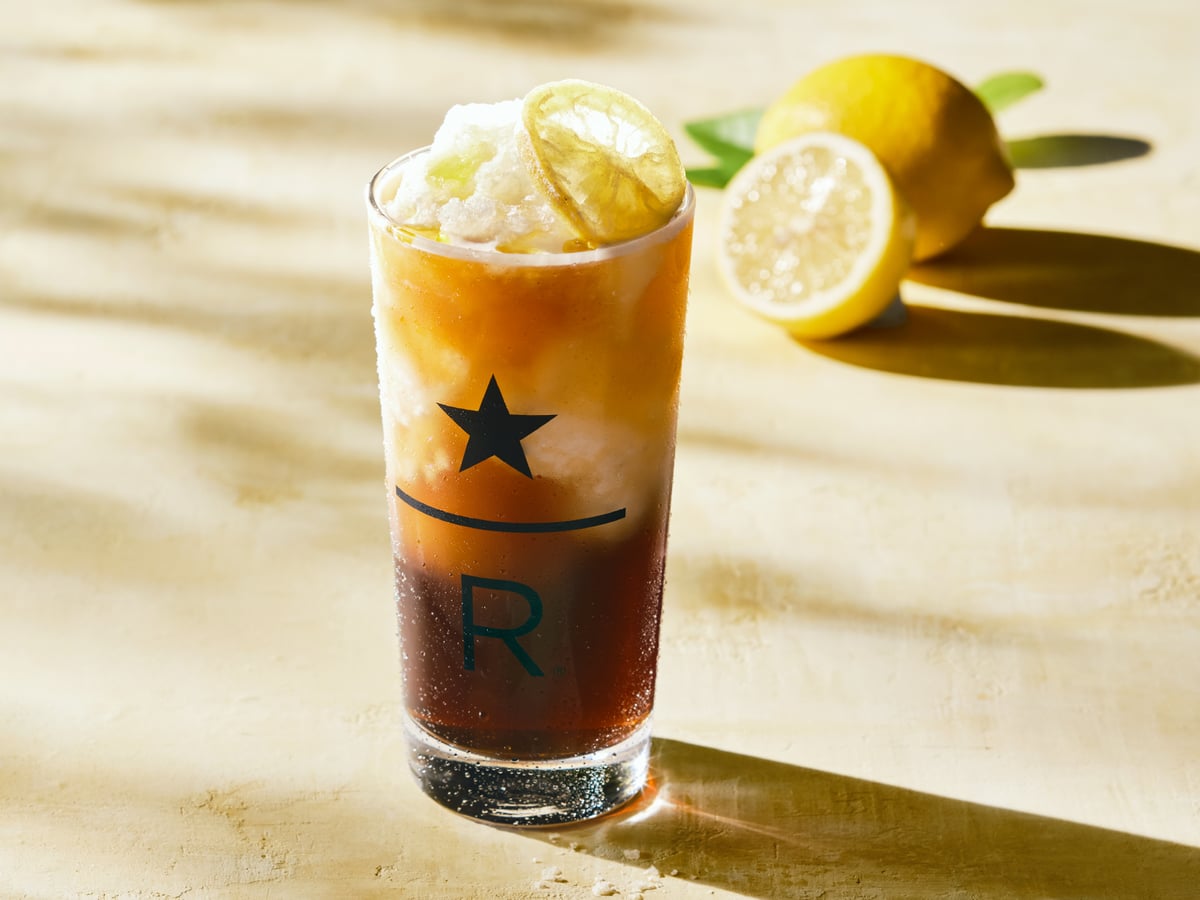 Starbucks Reserve® Cafe Summer Lemon and Coffee Beverages in Shinjuku, Tokyo from June 24