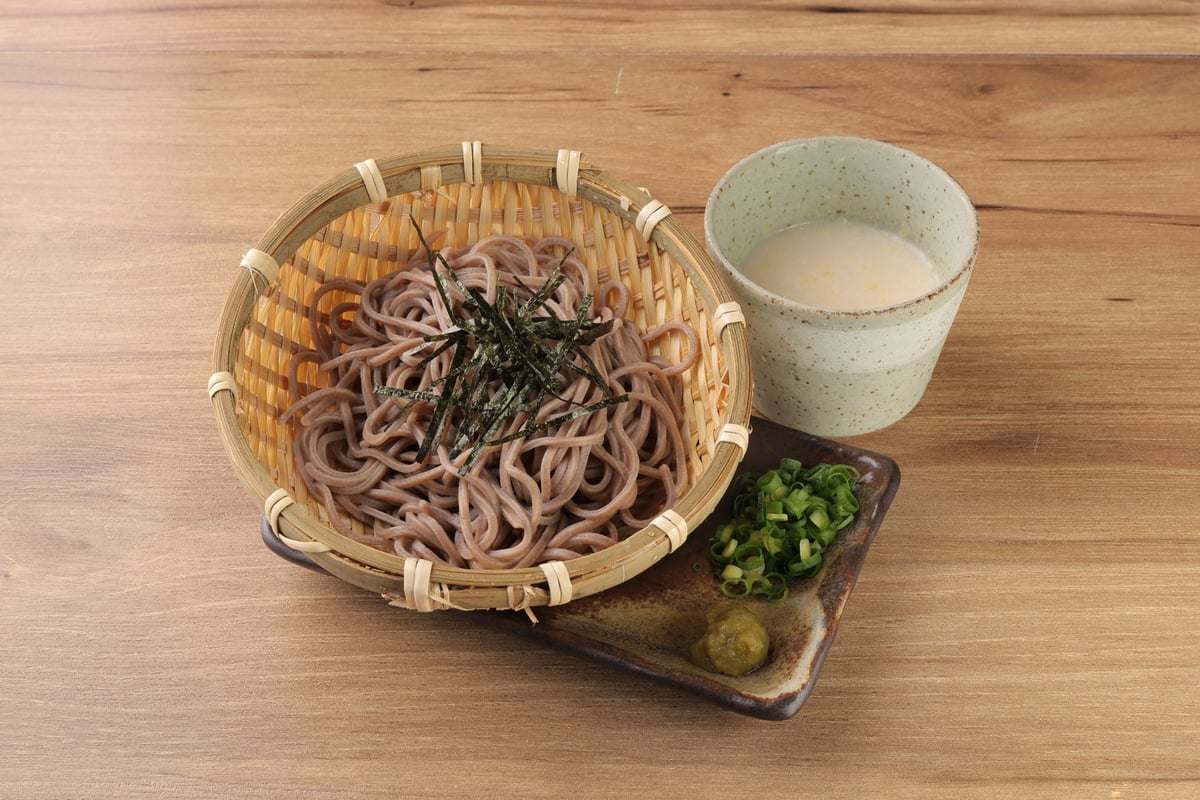 Chilled Zaru Soba (Toridashi) *Agodashi option available *Sold only at 'Odenya Takeshi'