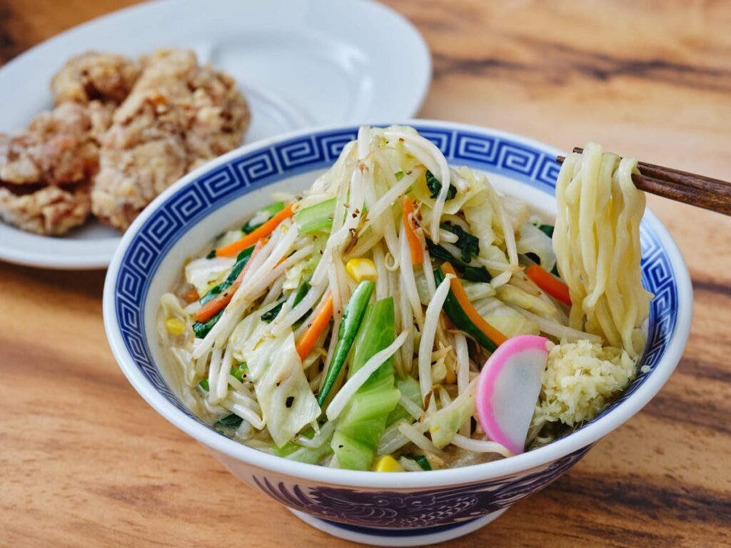 Tankara (Fried Chicken and Ramen)