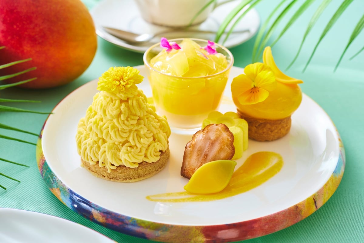 Tropical Fruit Afternoon Tea Set at Hotel Nikko Osaka from July 1