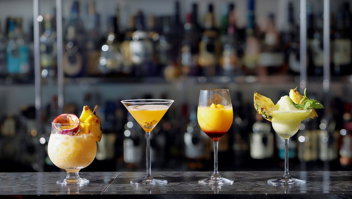 Tropical Fruit Cocktails and Champagne Free Flow at Osaka Marriott Miyako Hotel from July 1