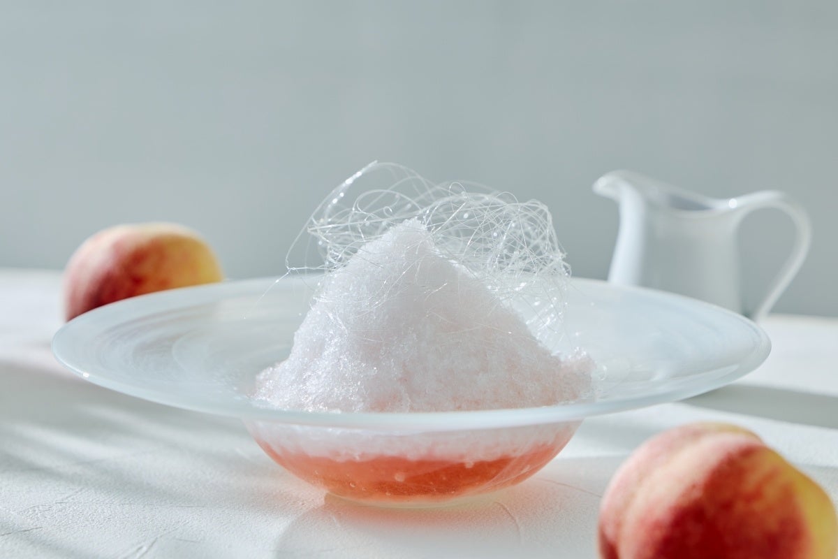 White Peach Shaved Ice at Osaka Station Hotel, Autograph Collection From July 1