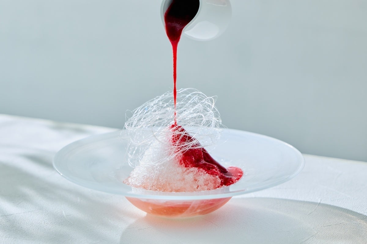 Sweet and tangy berry sauce to drizzle at your preferred timing for an accent