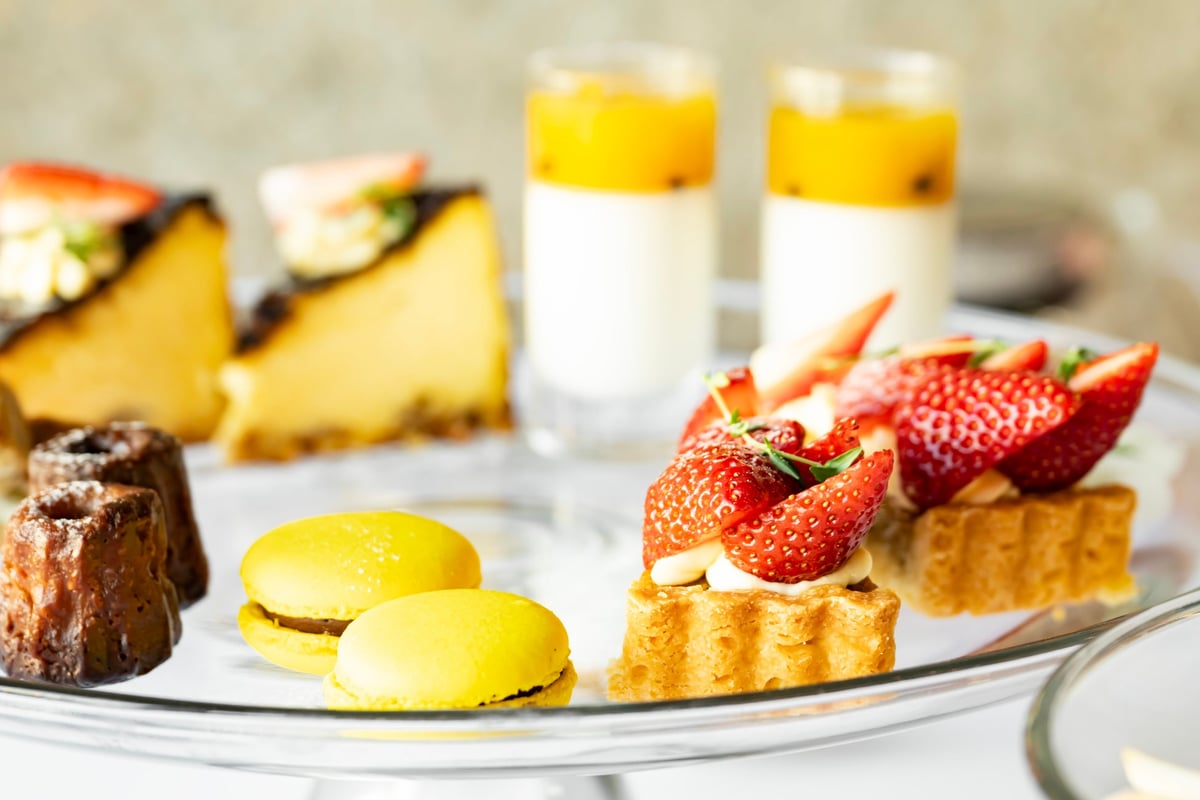 Six types of sweets