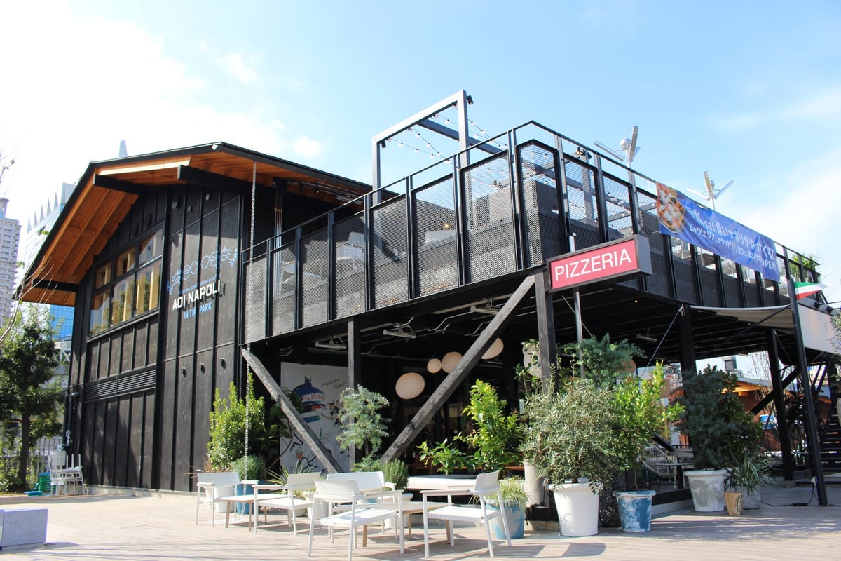AOI NAPOLI IN THE PARK exterior