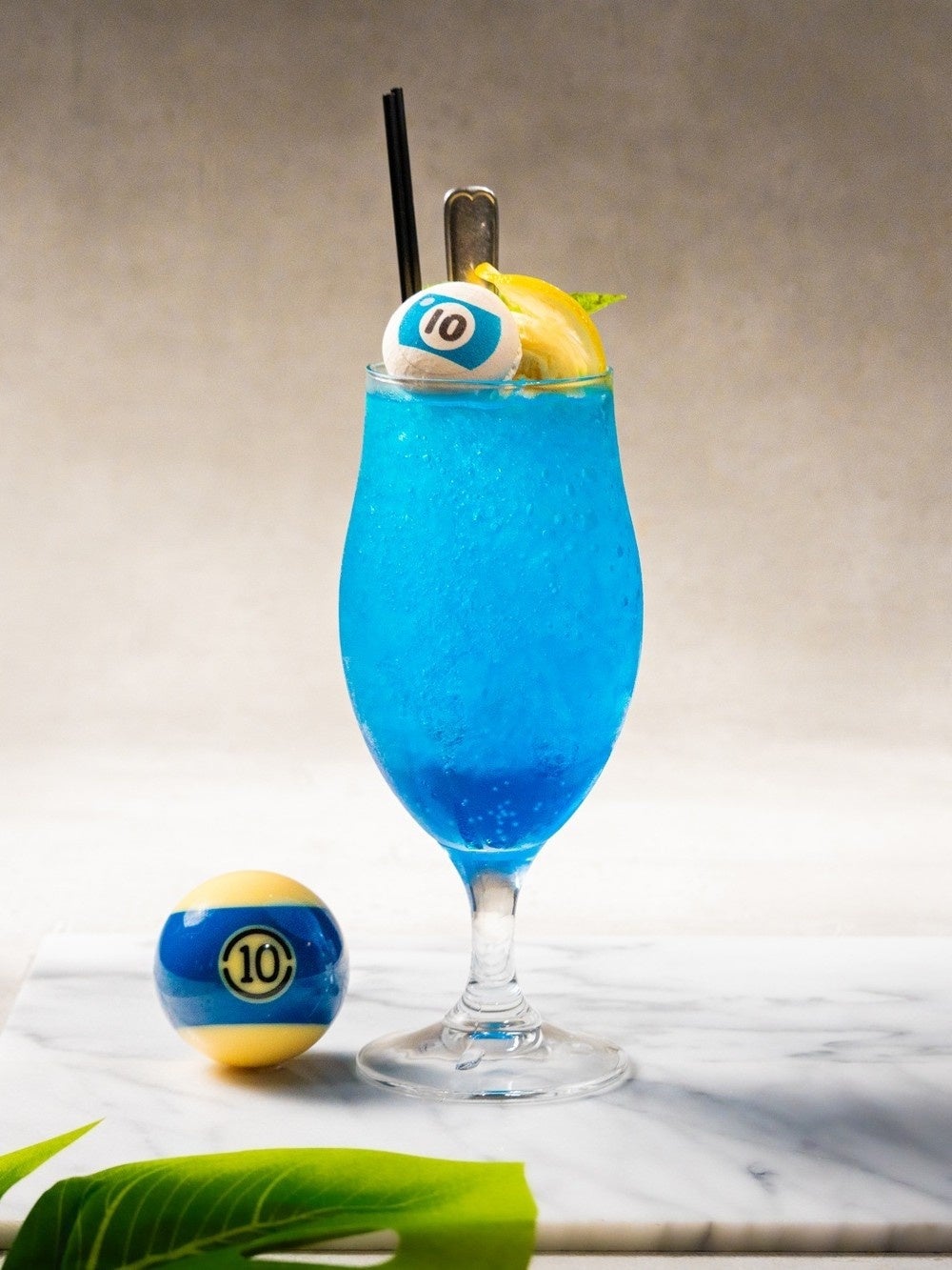 Bagus in Tokyo Offers Free Limited-Edition Billiards Badge with Original Summer Drinks