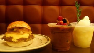 Benjamin Steakhouse Kyoto and Shinzindo Bakery Collaborate on Gion Festival Limited Burger from July 15