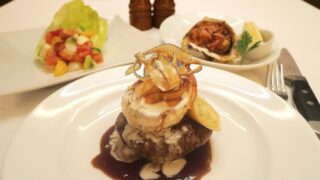 Benjamin Steakhouse Kyoto Offers Seasonal Summer Surf & Turf Course