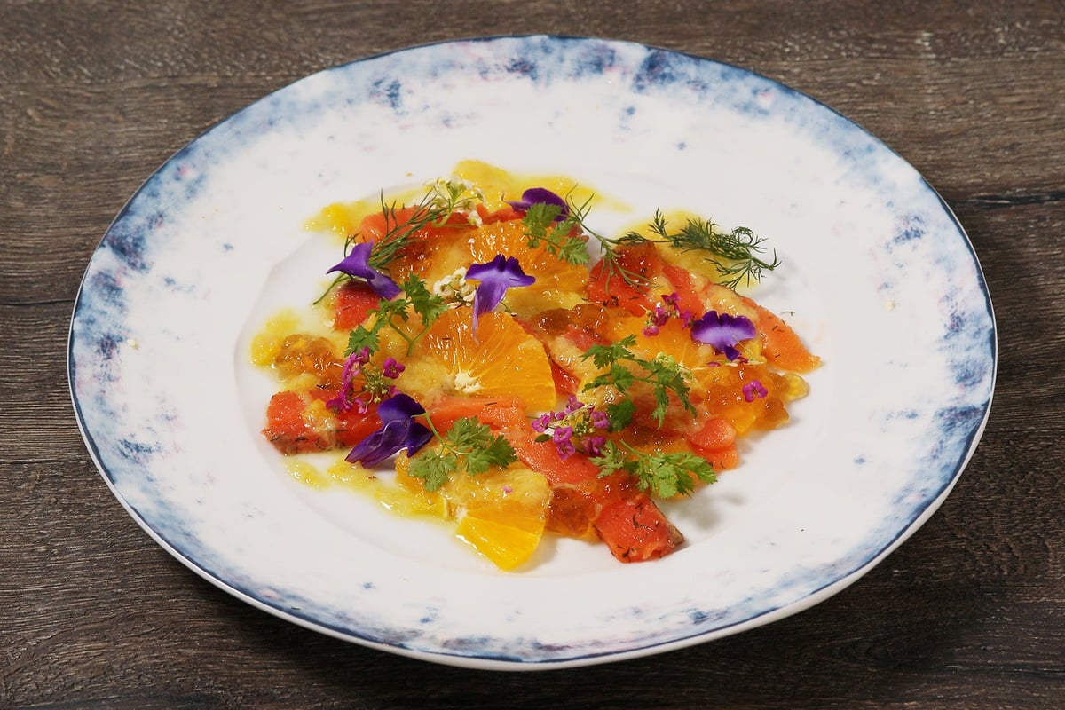 Café 1894 Unveils Updated Dinner Menu in Tokyo