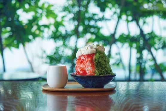 Matcha and Strawberry Mascarpone ¥1,636 / ¥1,800 (includes strawberry honey, matcha honey, Wasanbon milk sauce, mascarpone cream)