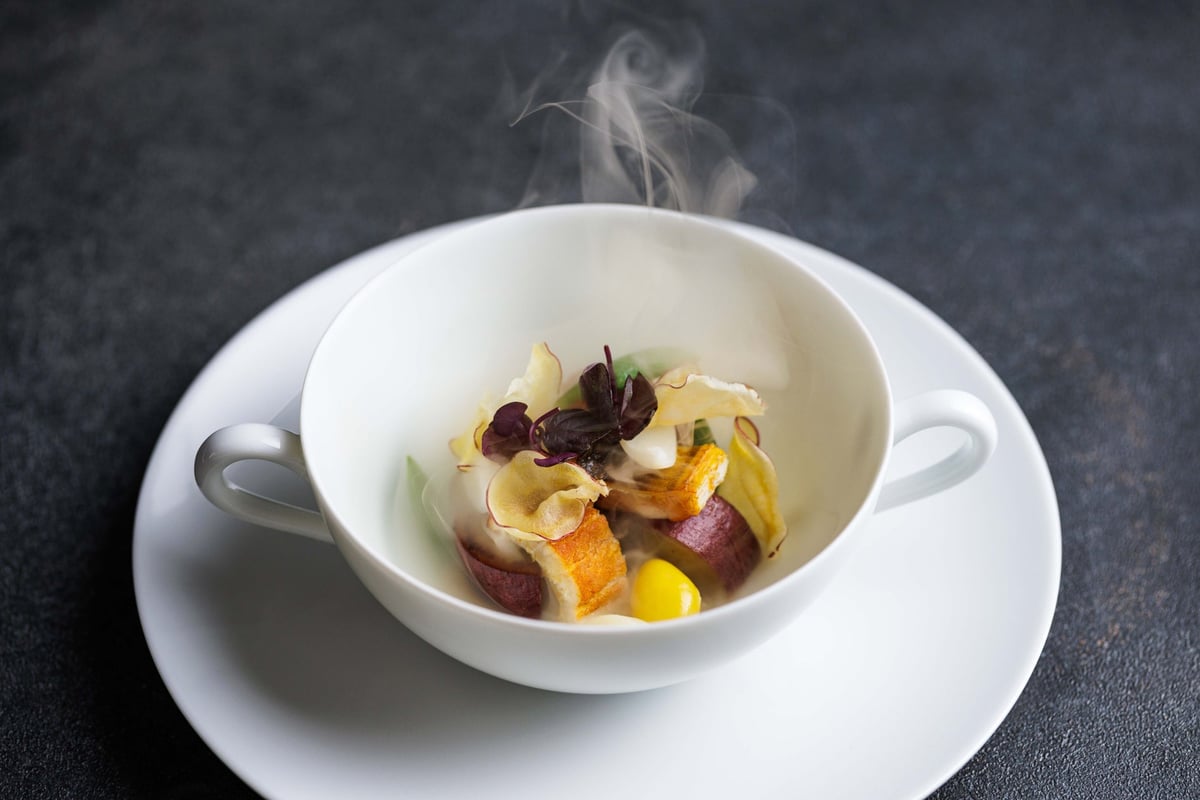 Smoked conger eel and Jerusalem artichoke aligot with autumn vegetables