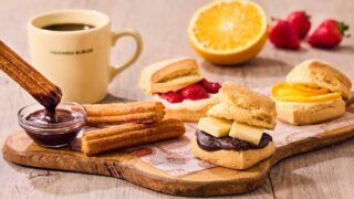 Freshness Burger Introduces Pineapple & Cream Cheese Scone Sandwich Nationwide in Japan